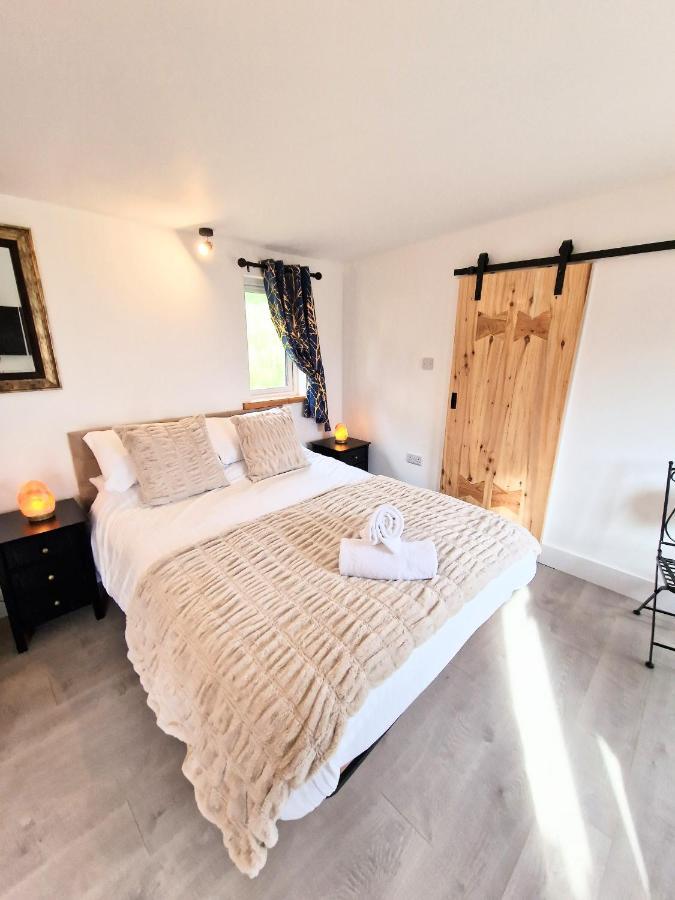 Kaoglen Fallow Pod - Luxury - Hot Tub - Pet Friendly Blairgowrie and Rattray Exterior photo