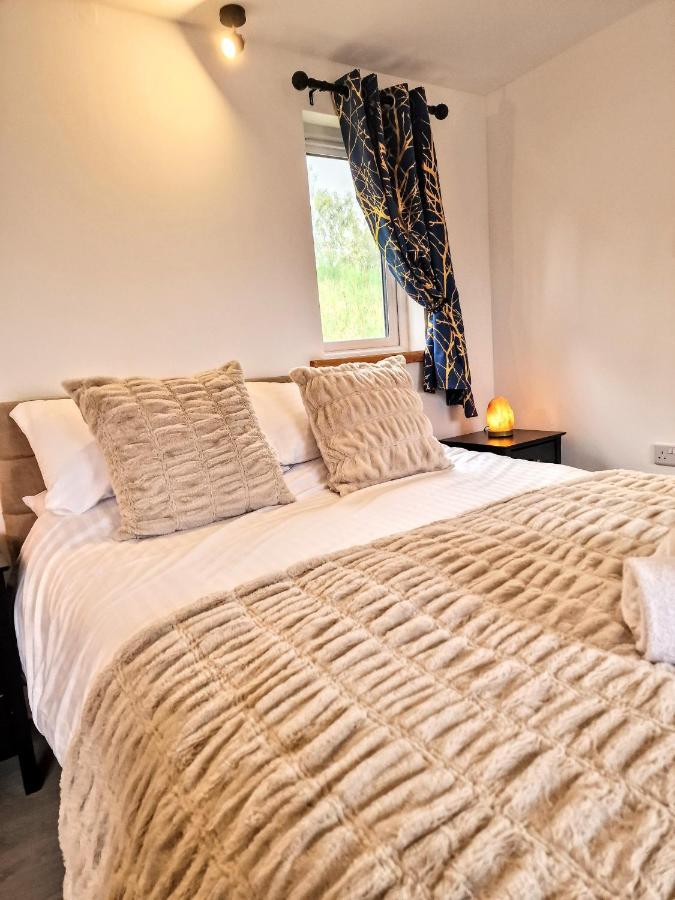 Kaoglen Fallow Pod - Luxury - Hot Tub - Pet Friendly Blairgowrie and Rattray Exterior photo