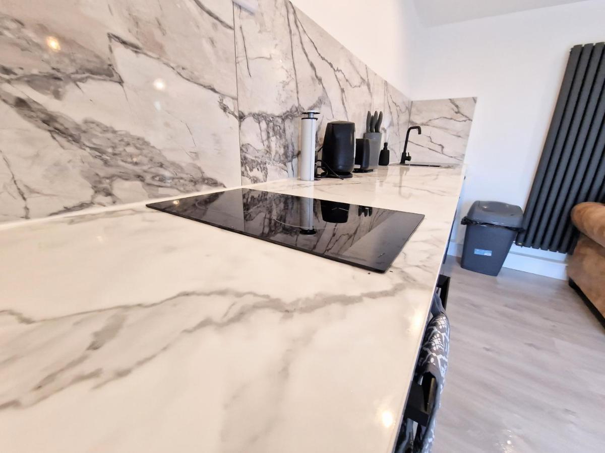 Kaoglen Fallow Pod - Luxury - Hot Tub - Pet Friendly Blairgowrie and Rattray Exterior photo